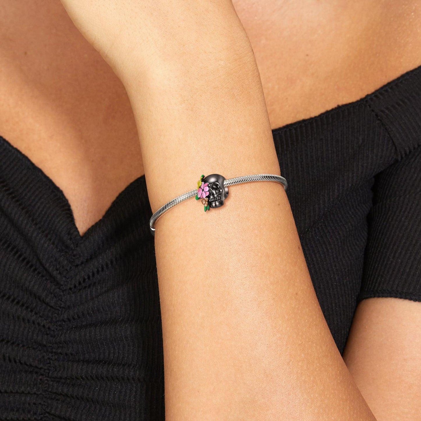 Flower Beads Skull Head Charm - LOX VAULT