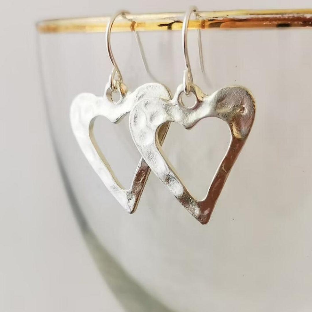 Irregular Retro Heart-shaped Earrings - LOX VAULT
