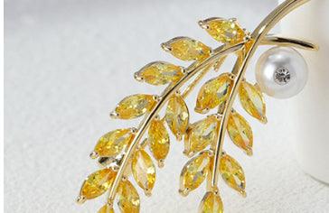 Leaf Pearl Brooch - LOX VAULT