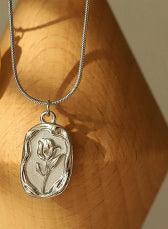 Tulip Snake Bone Necklace - LOX VAULT