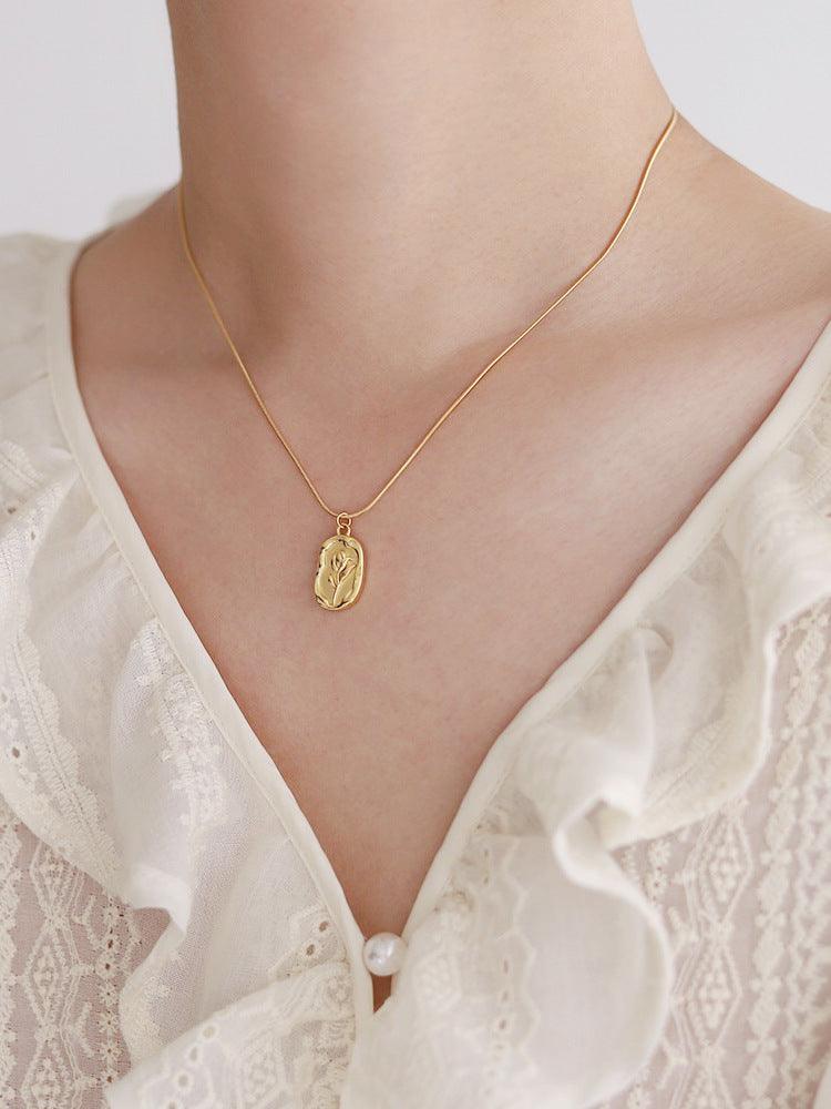 Tulip Snake Bone Necklace - LOX VAULT