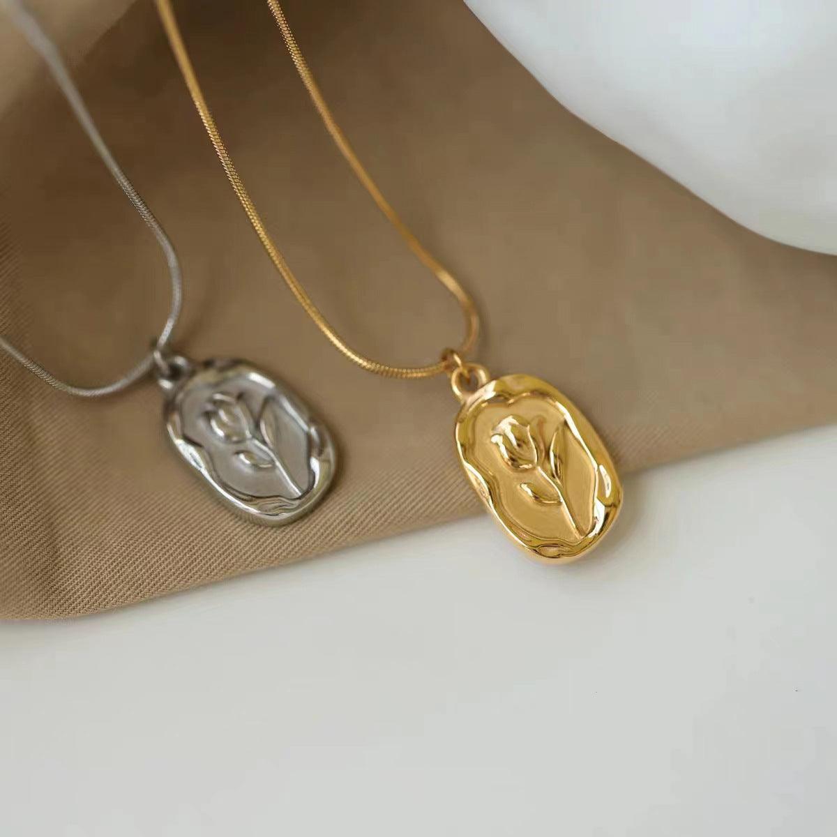 Tulip Snake Bone Necklace - LOX VAULT