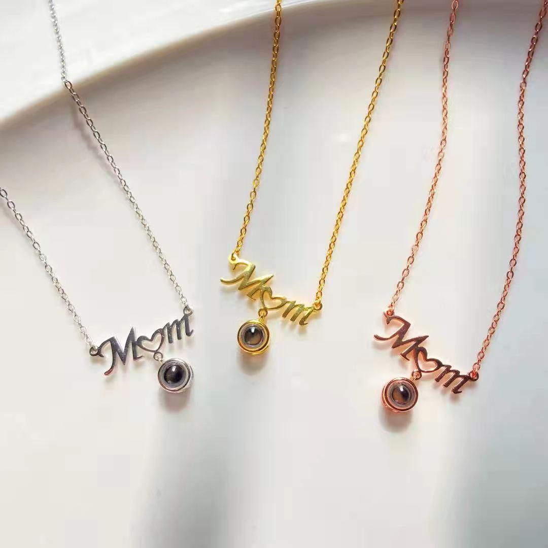 Personalised MOM Projection Necklace - LOX VAULT