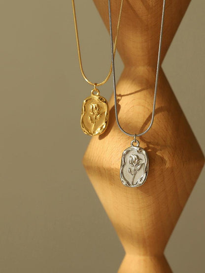 Tulip Snake Bone Necklace - LOX VAULT