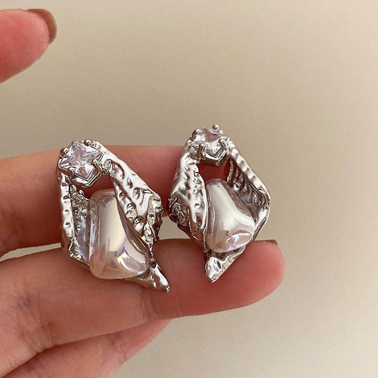 Vintage Irregular Pearl Zircon Earrings - LOX VAULT